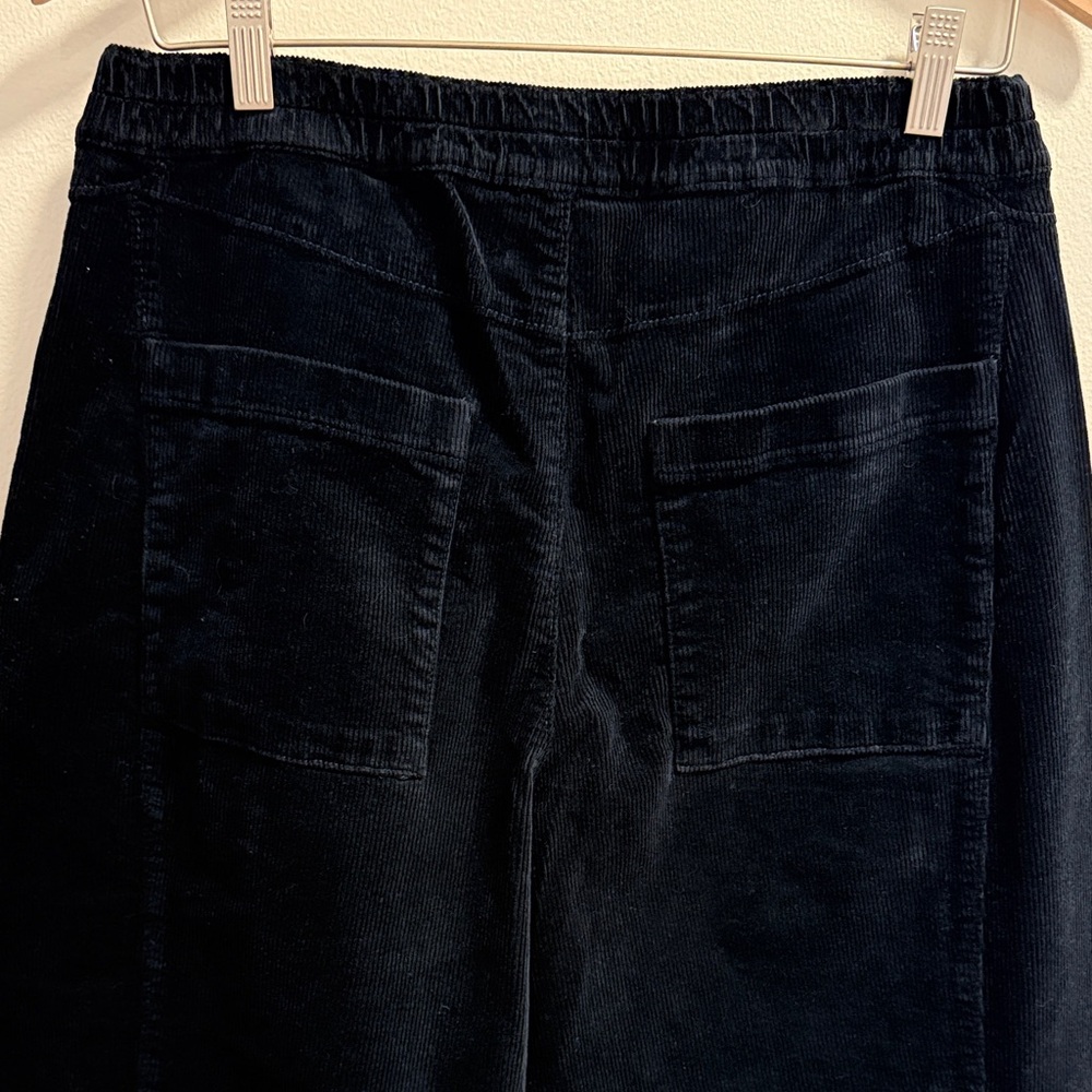Pilcro Black Corduroy Barrel Pants - Picture 5 of 5